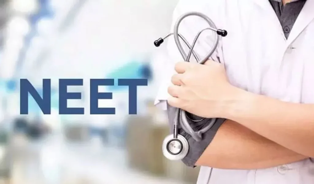 NEET पेपर लीक: केमिस्ट्री प्रोफेसर की तलाश जारी; CBI लगातार दूसरे दिन लातूर में डेरा डाले हुए है।